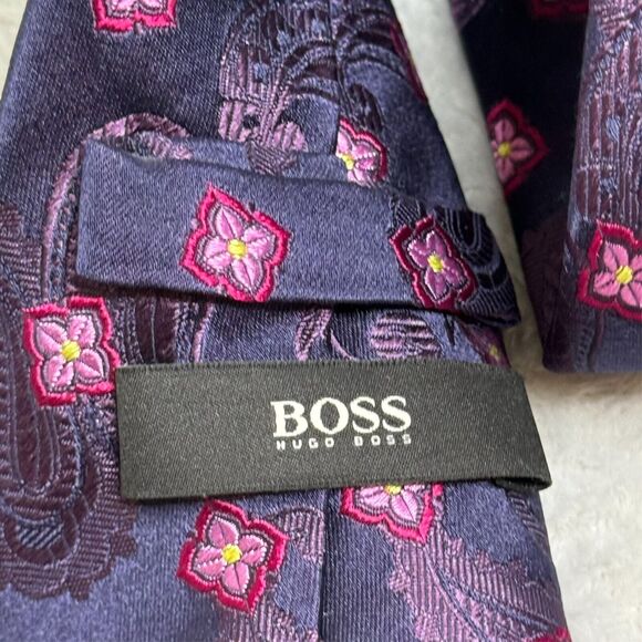 Hugo Boss Tie Mens Purple Silk Paisley Cherry Blossom Made in Italy Office Money - Picture 4 of 8